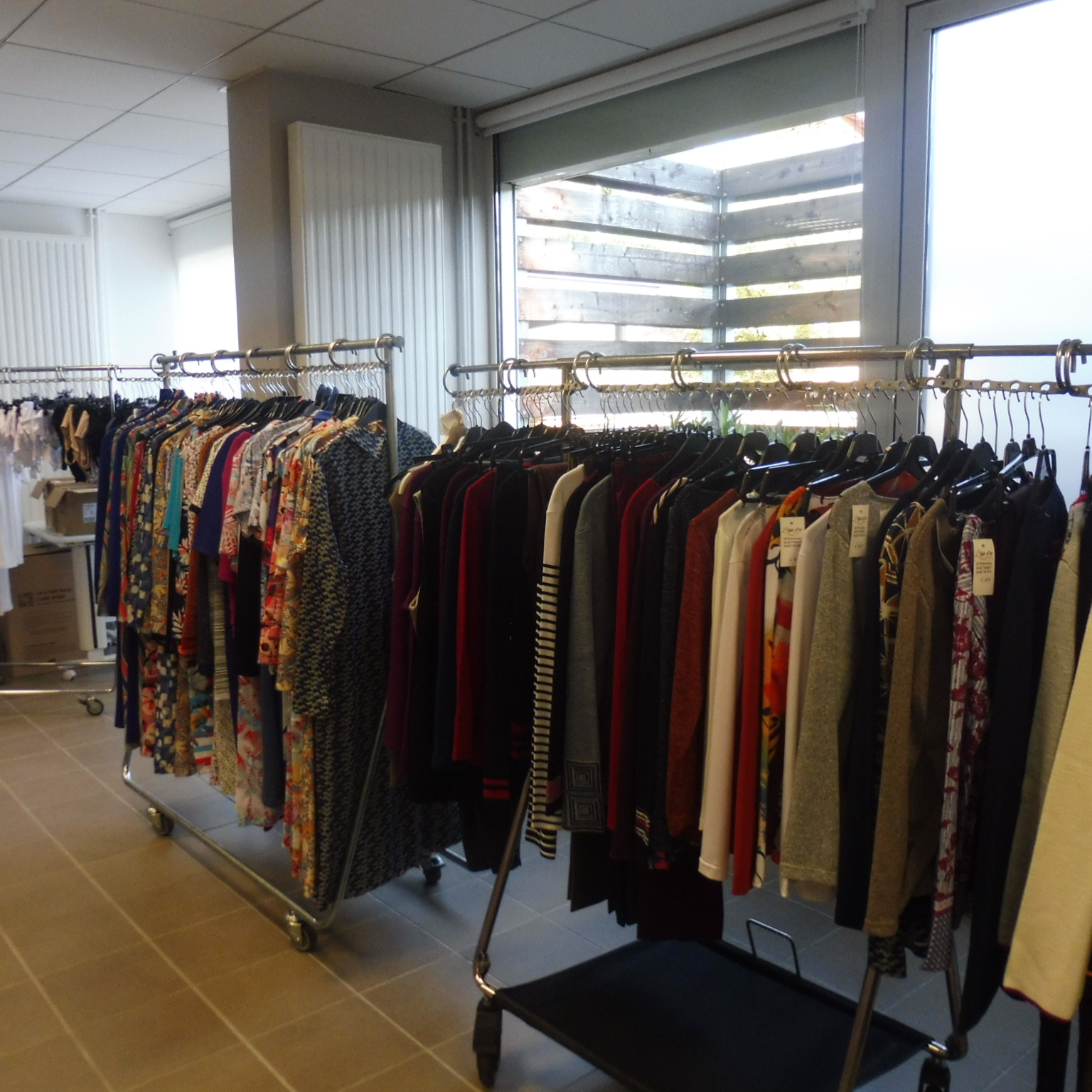 Vente de vêtements l’Age d’Or… – EHPAD MARIE GOY