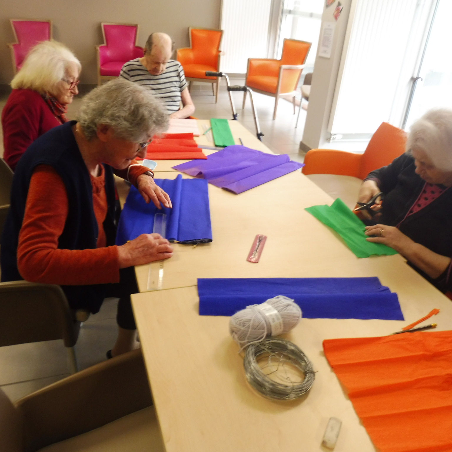 Atelier Cr atif Avec Ana s EHPAD MARIE GOY atelier-cr-atif-avec-ana-s-ehpad-marie-goy